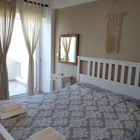 Appartement Almirikia *