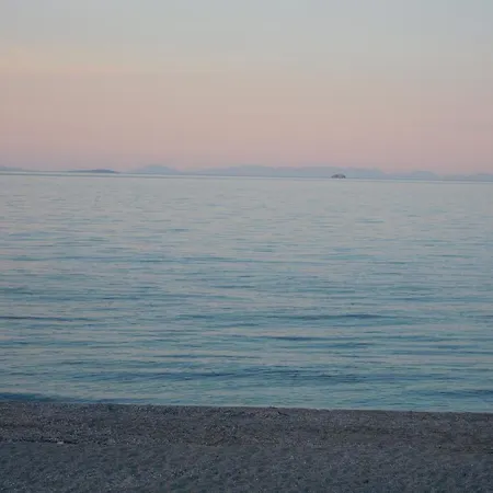 Almirikia Apartment Mourteri